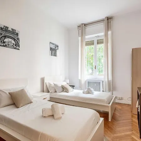 Exclusive 4 Bedrooms In Brera Appartement Milan